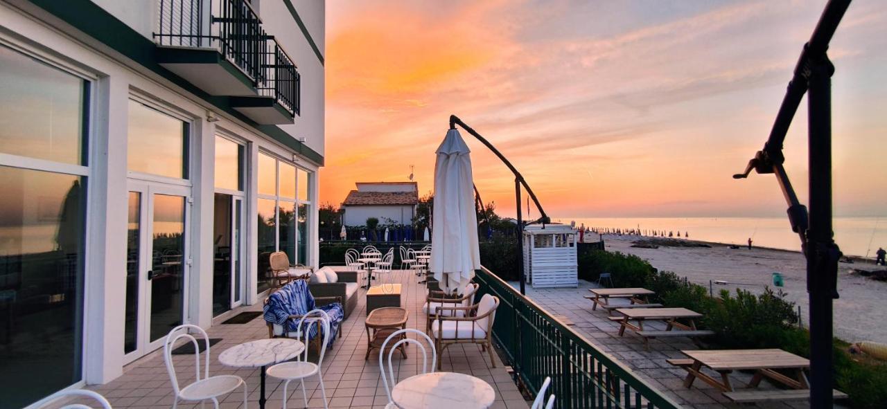 Hotel Internazionale Маротта Экстерьер фото